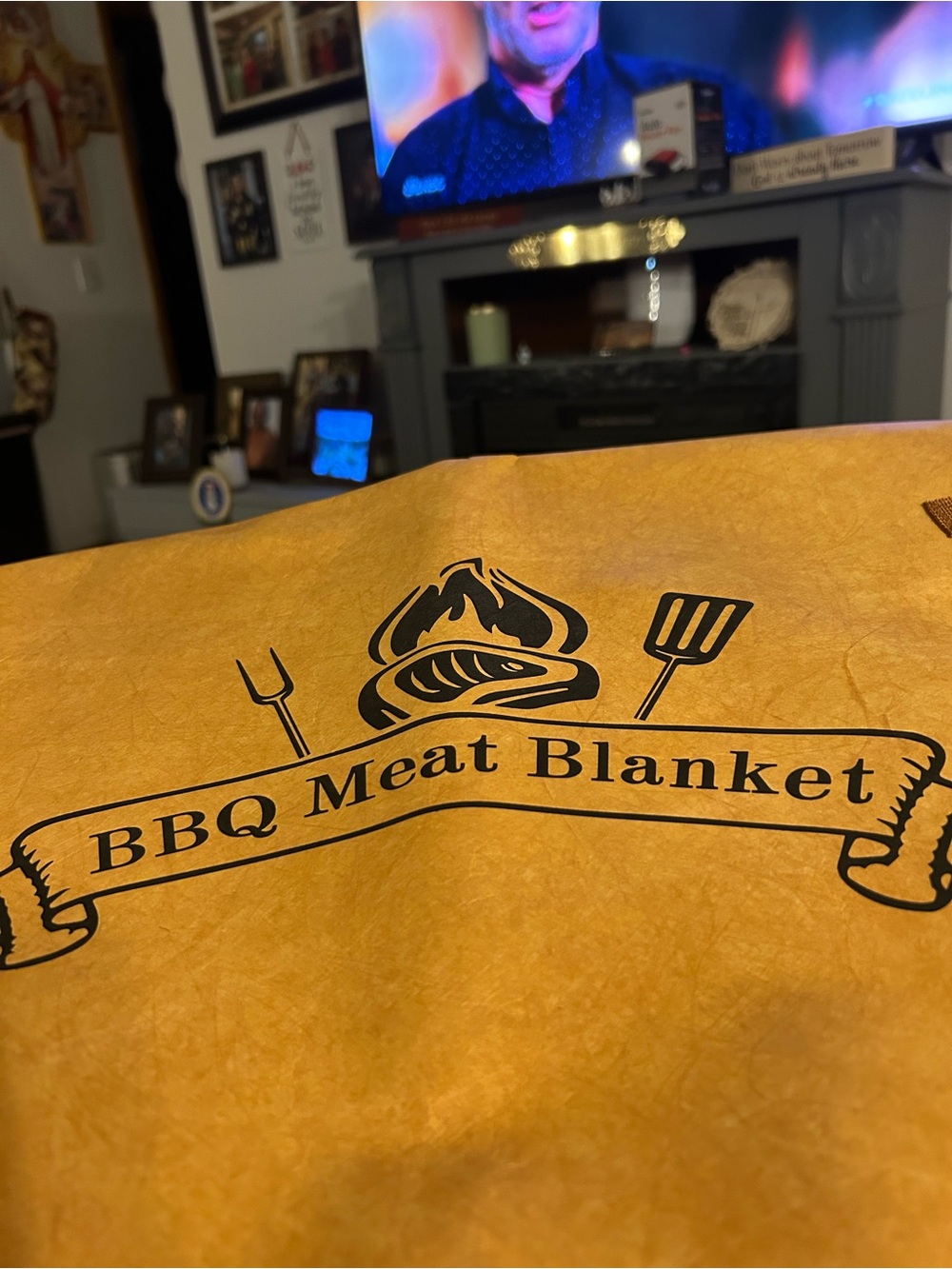 Bbq meat blanket in Mustard Yellow -